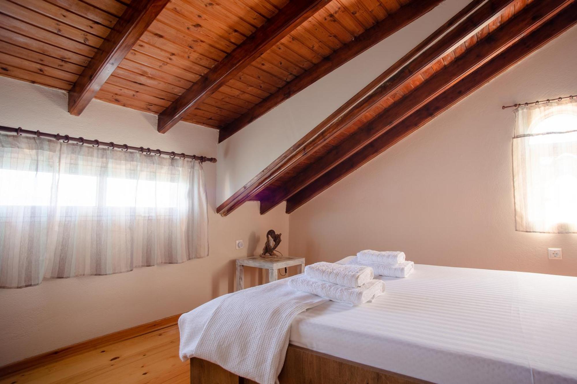 Kohyli Beachfront House Αγία Πελαγία Χλωμού Εξωτερικό φωτογραφία
