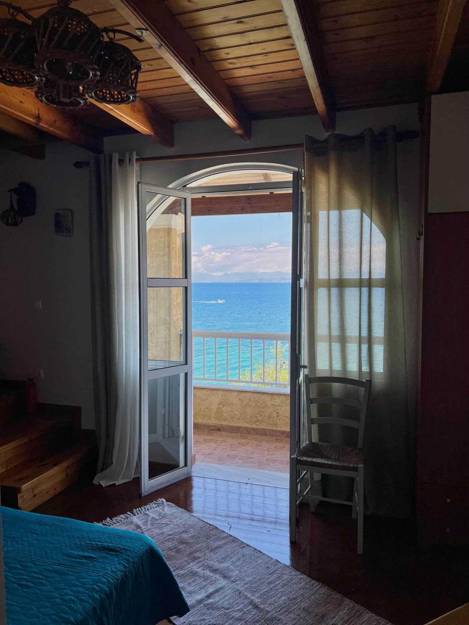 Kohyli Beachfront House Αγία Πελαγία Χλωμού Εξωτερικό φωτογραφία